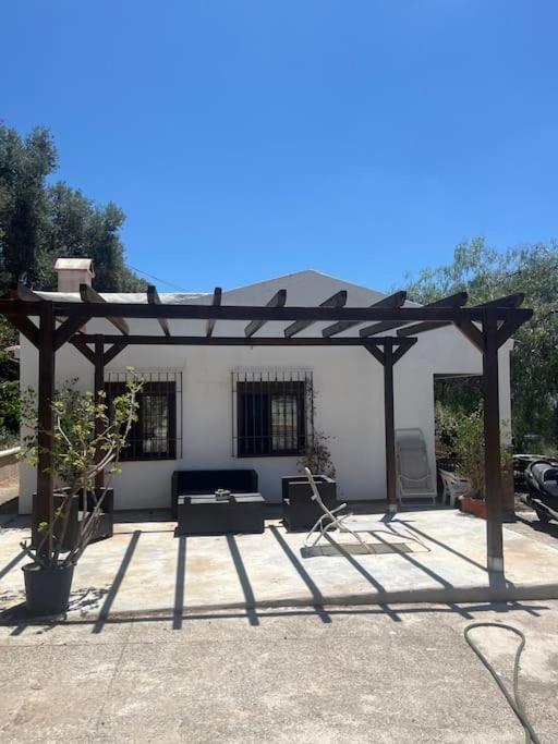 Farmhouse Surrounded By Centenary Olive Trees Olías Εξωτερικό φωτογραφία